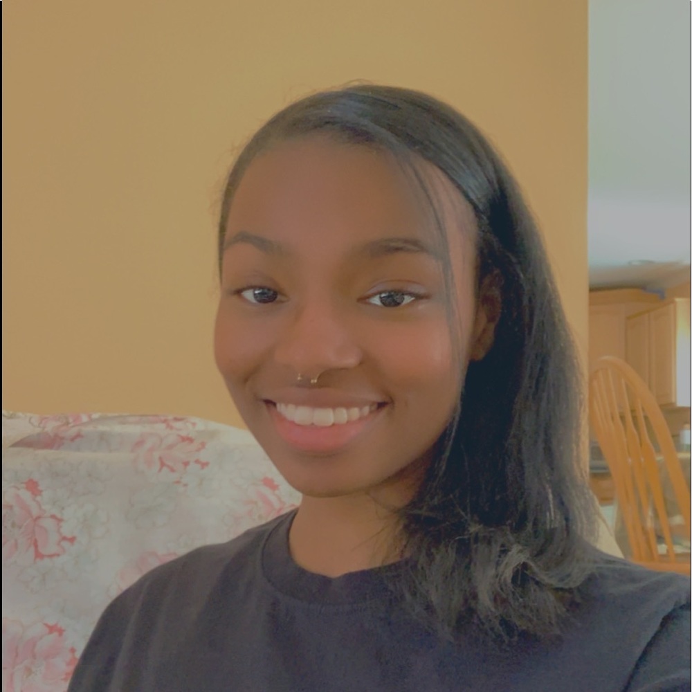 Meet your Posher, Olivia